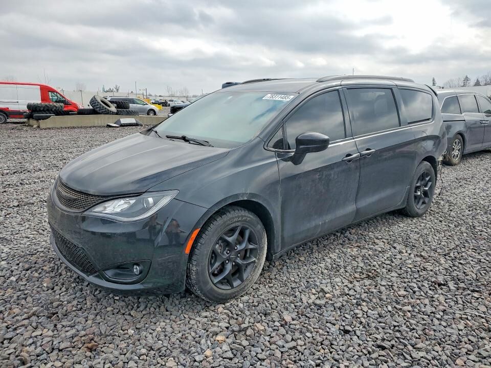 2020 CHRYSLER Pacifica