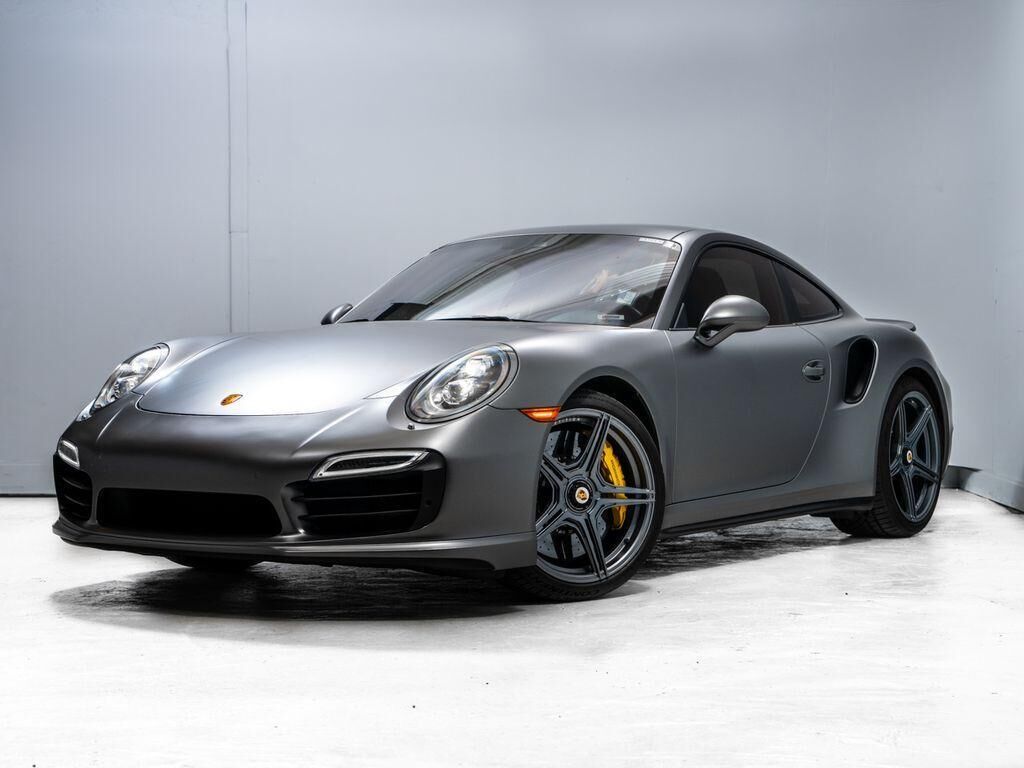2015 PORSCHE 911