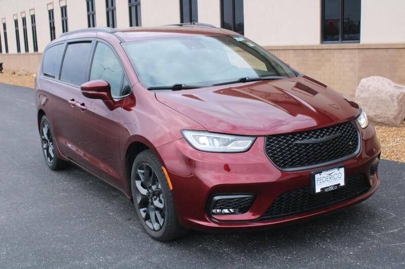 2021 CHRYSLER Pacifica