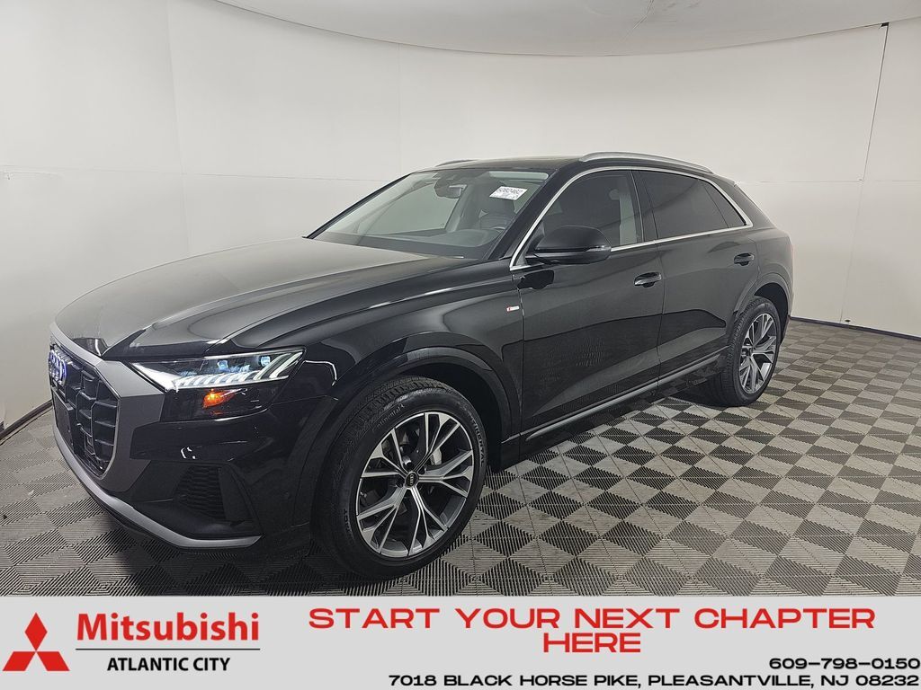 2023 AUDI Q8