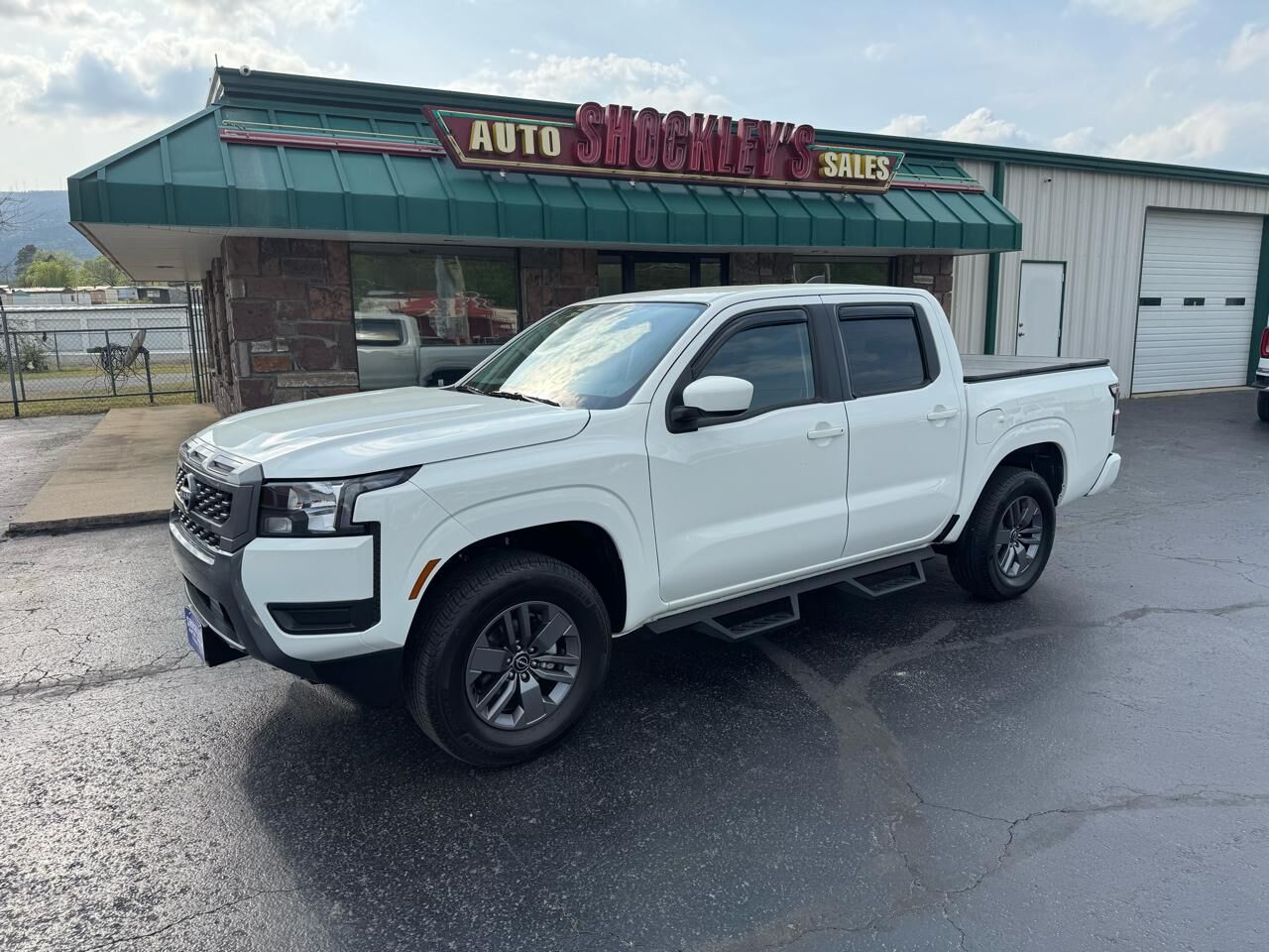 2025 NISSAN Frontier