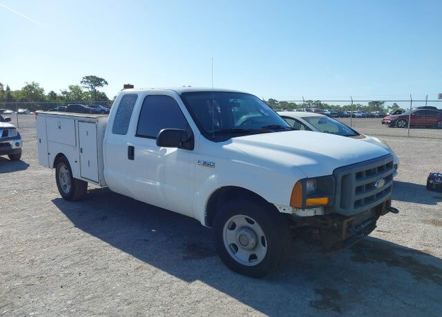 2005 FORD F-350