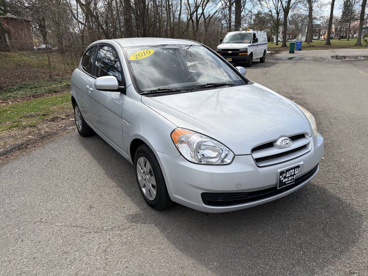 2010 HYUNDAI Accent