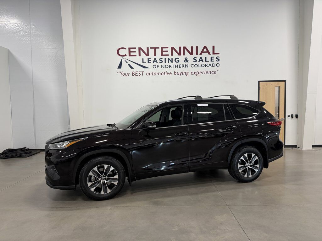 2020 TOYOTA Highlander