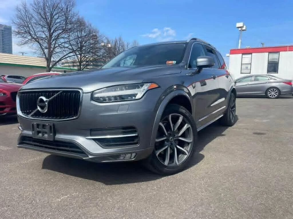 2018 VOLVO XC90