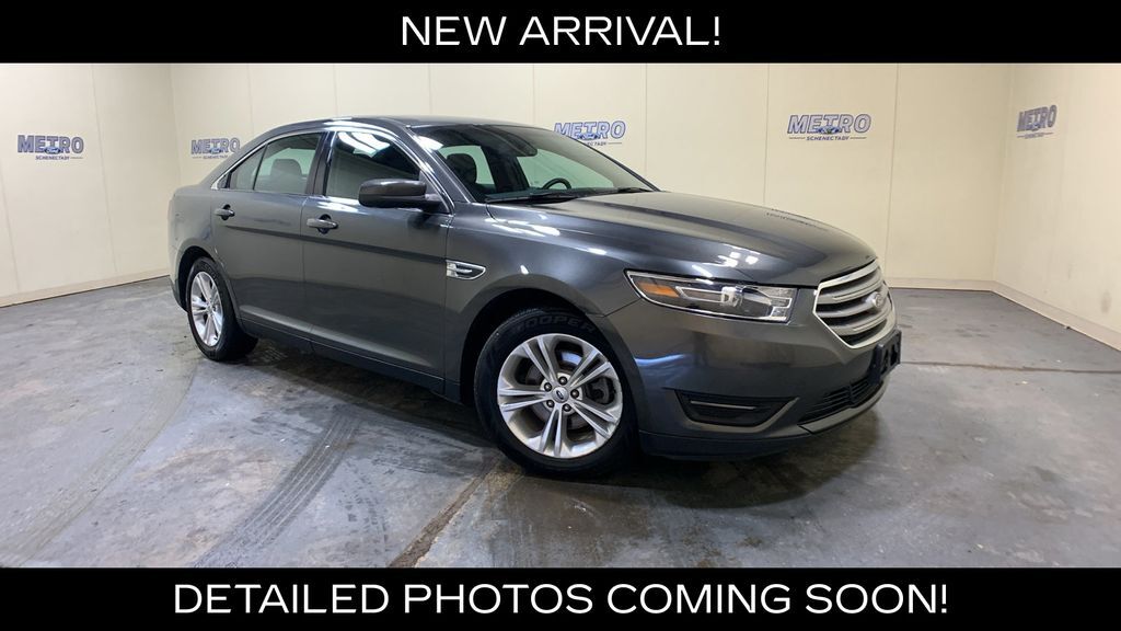 2017 FORD Taurus