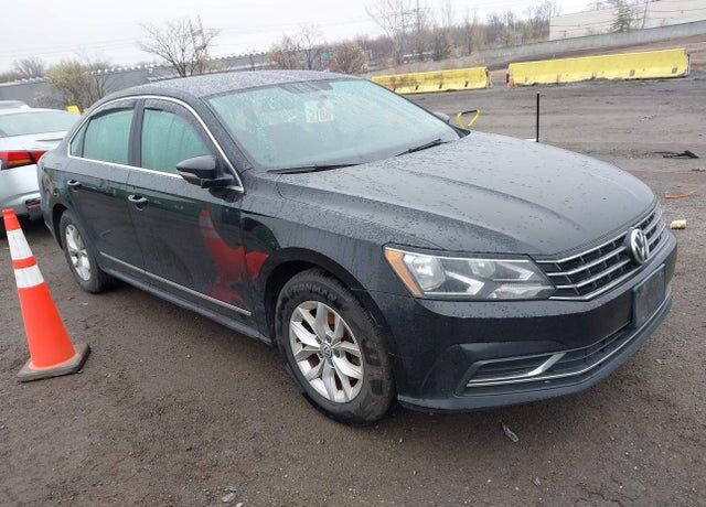 2016 VOLKSWAGEN Passat