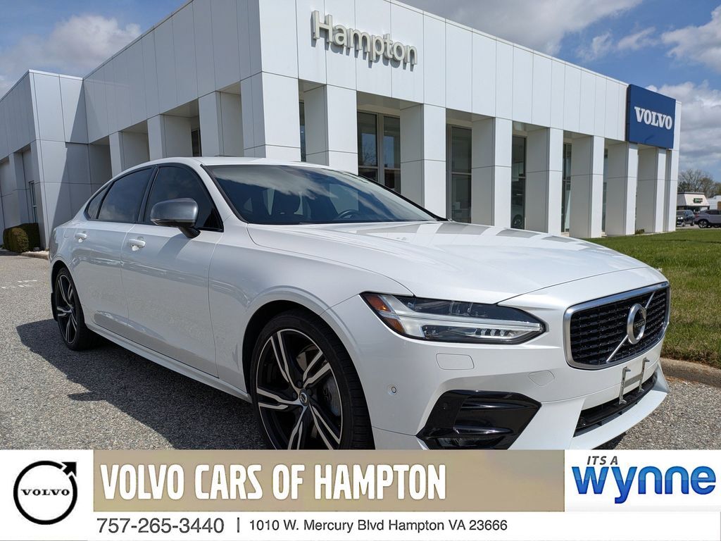 2020 VOLVO S90