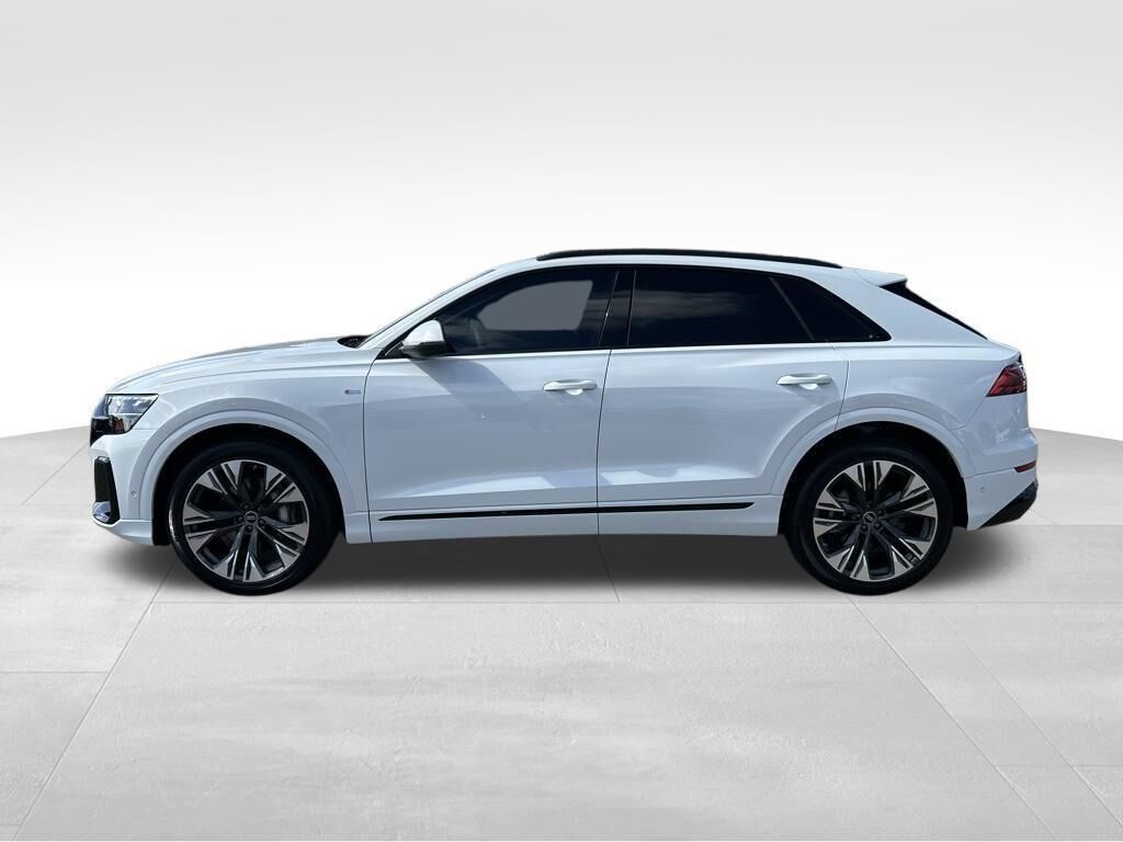 2026 Audi Q8