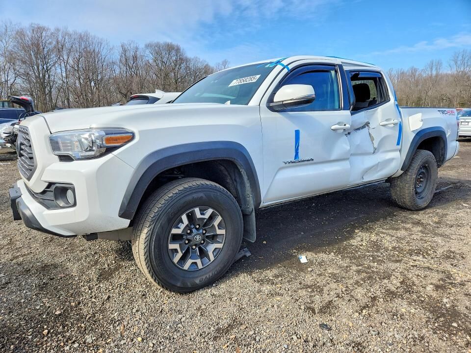 2022 TOYOTA Tacoma