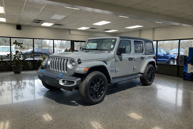 2022 JEEP Wrangler