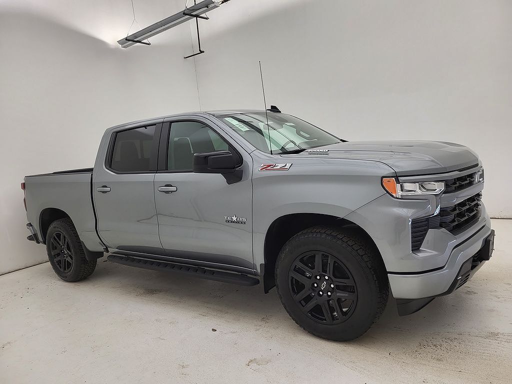2026 CHEVROLET Silverado