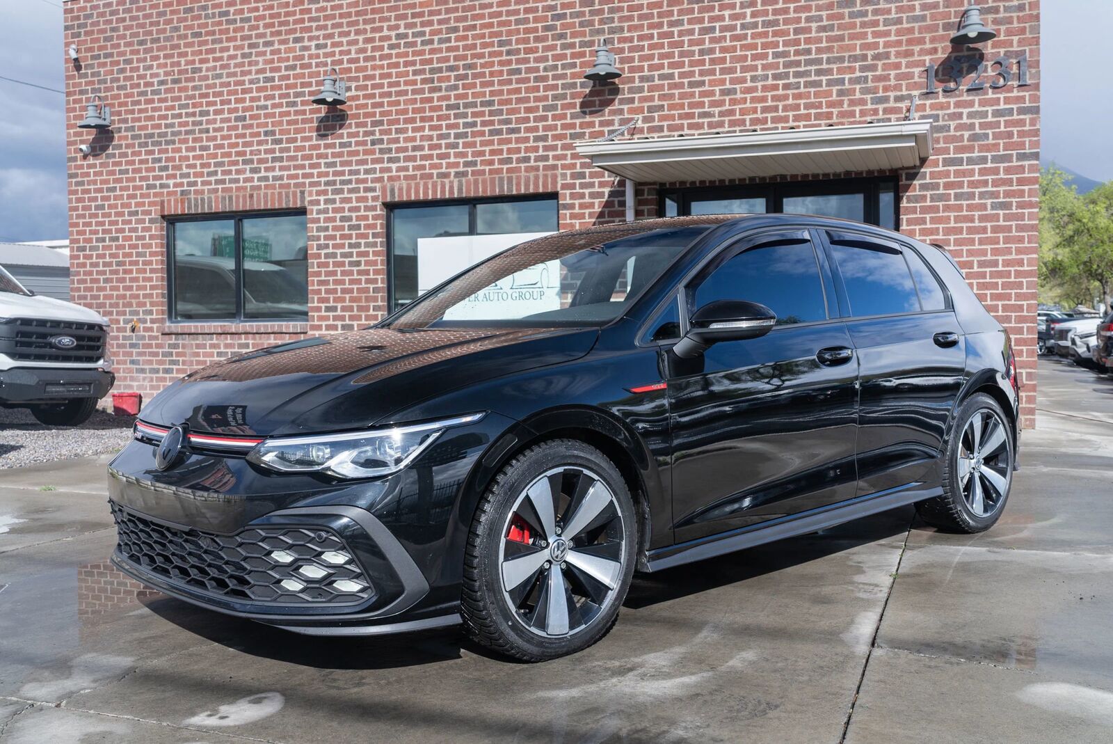2024 VOLKSWAGEN Golf GTI
