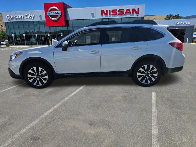 2017 SUBARU Outback