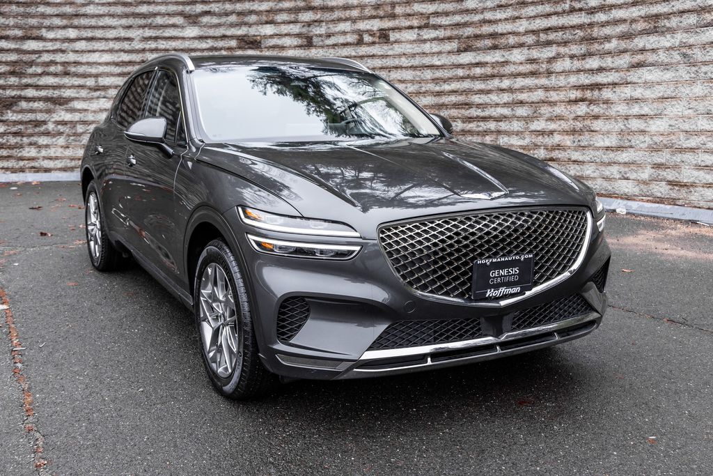 2025 GENESIS GV70