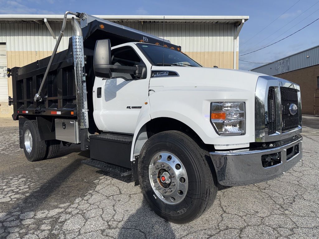 2026 FORD F-750