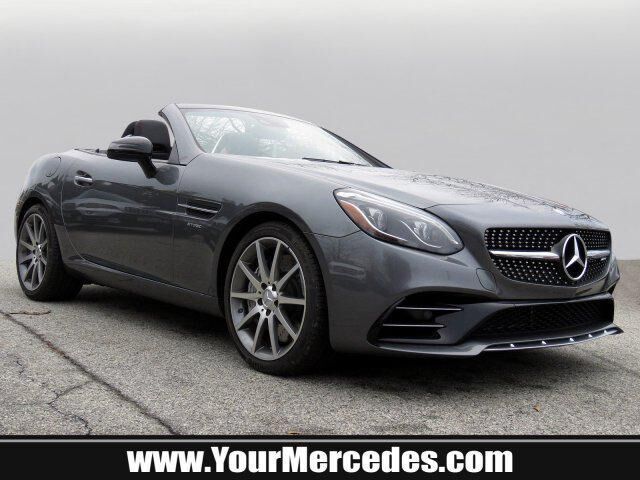 2017 MERCEDES-BENZ SLC-Class