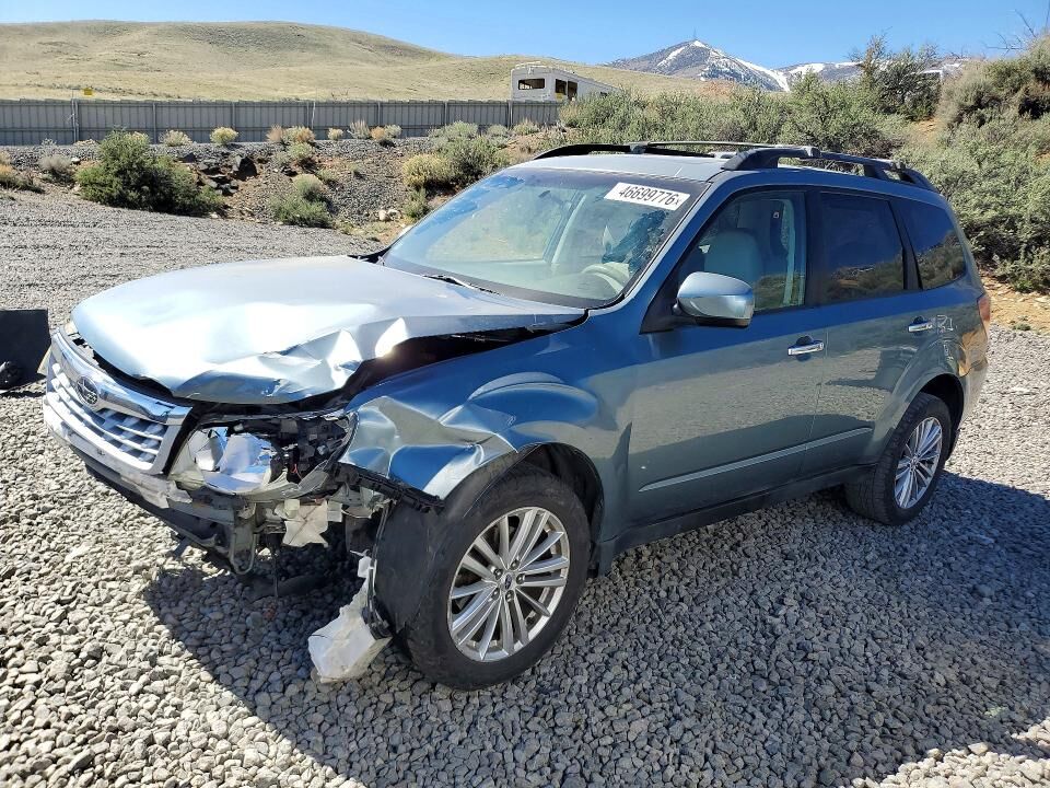 2013 SUBARU Forester