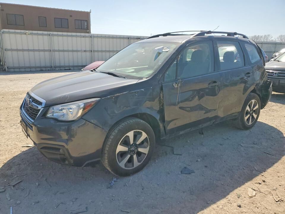 2017 SUBARU Forester