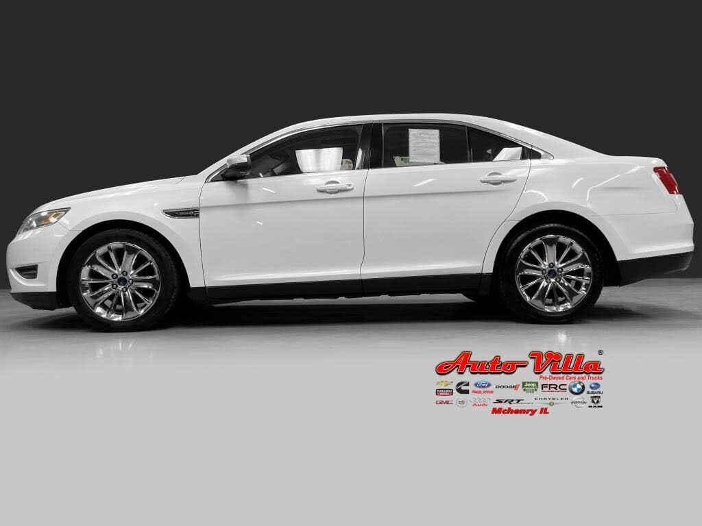 2011 FORD Taurus
