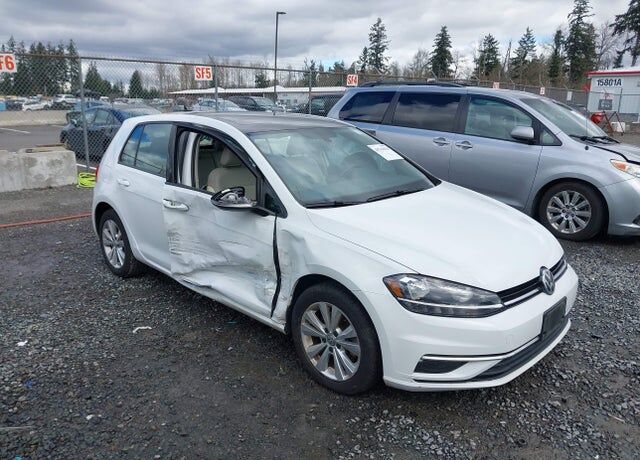 2018 VOLKSWAGEN Golf