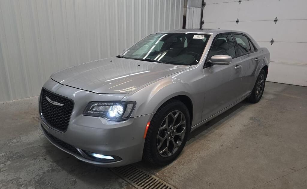 2018 CHRYSLER 300
