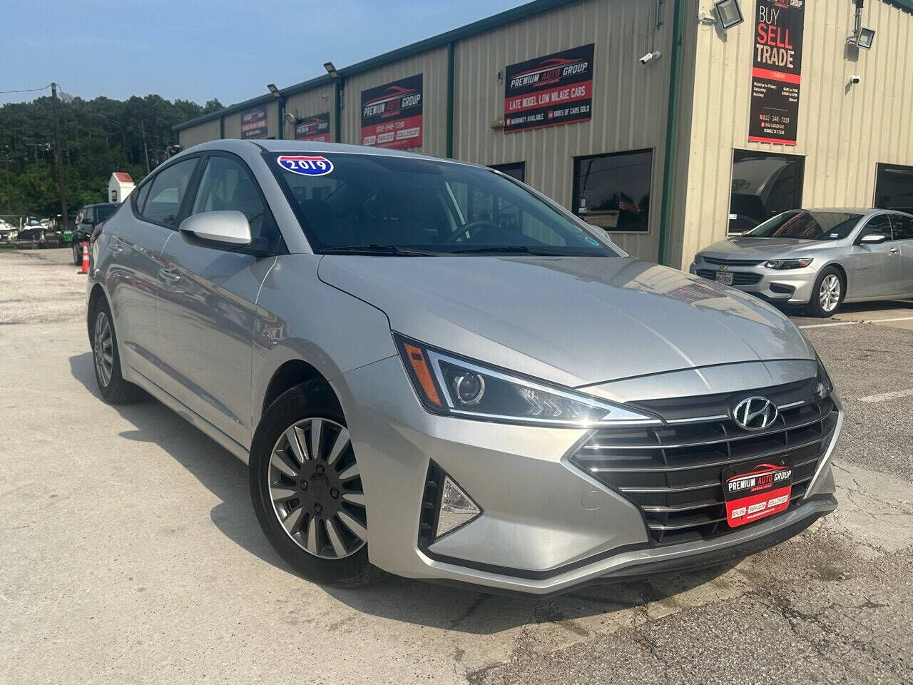 2019 HYUNDAI Elantra