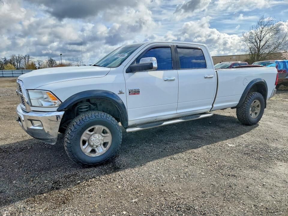 2011 DODGE Ram