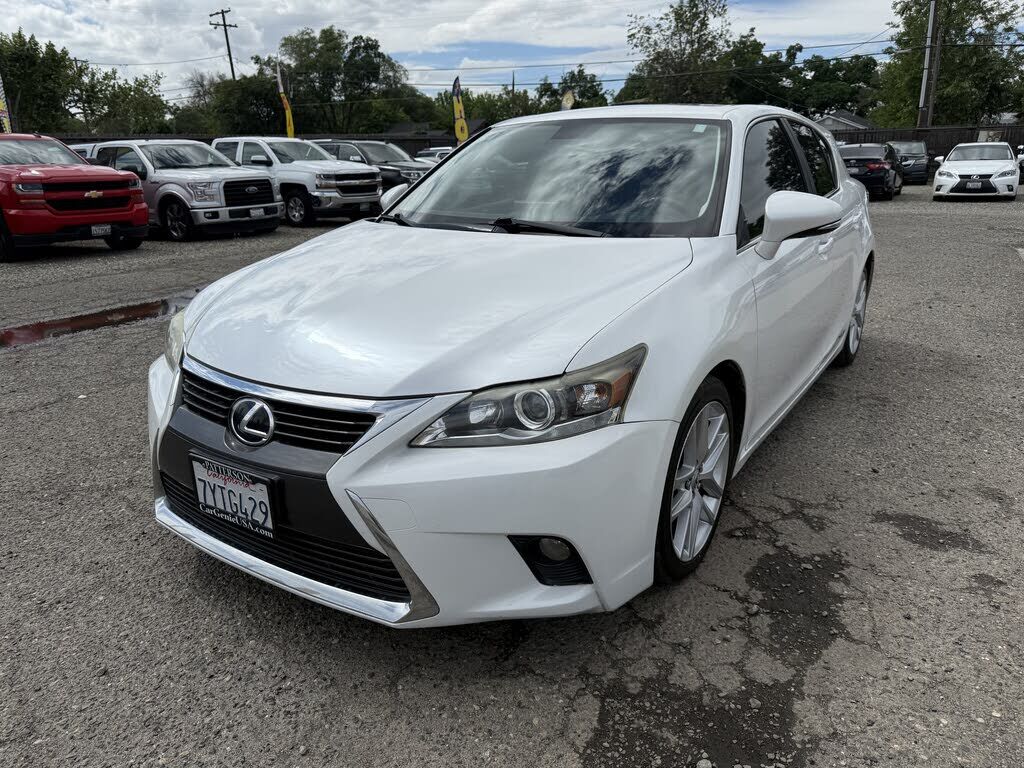 2017 LEXUS CT