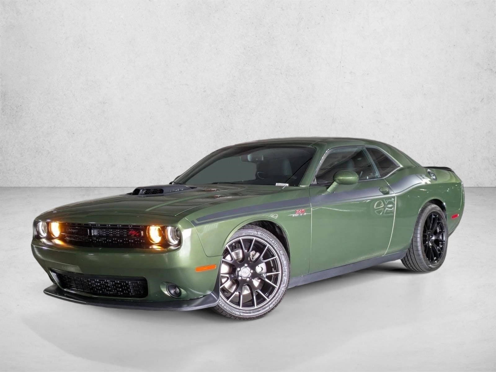 2022 DODGE Challenger