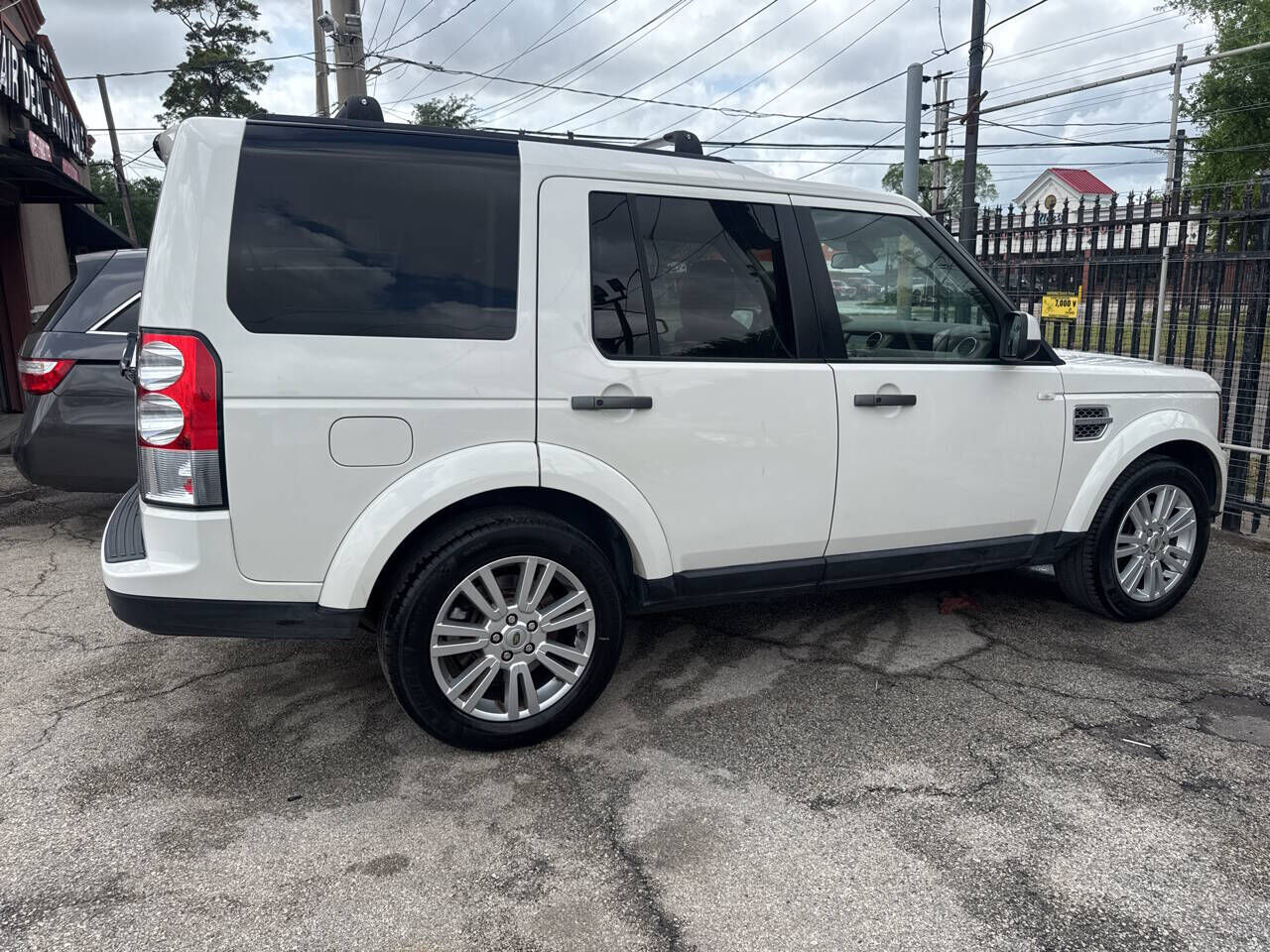 2010 LAND ROVER LR4