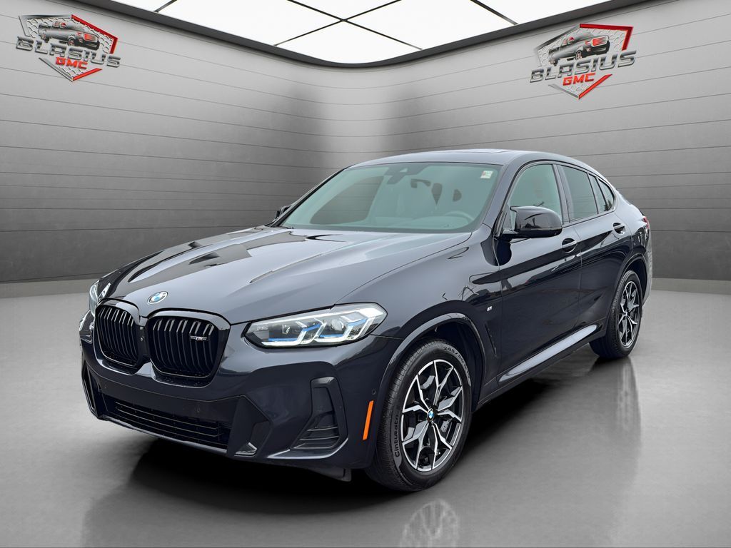 2023 BMW X4