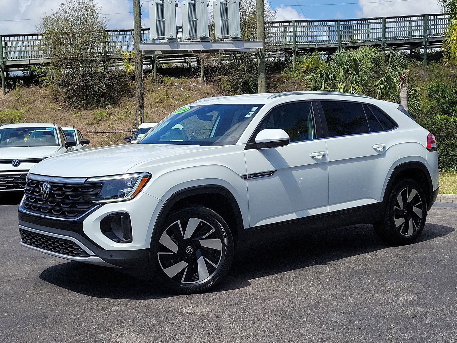 2024 VOLKSWAGEN Atlas Cross Sport
