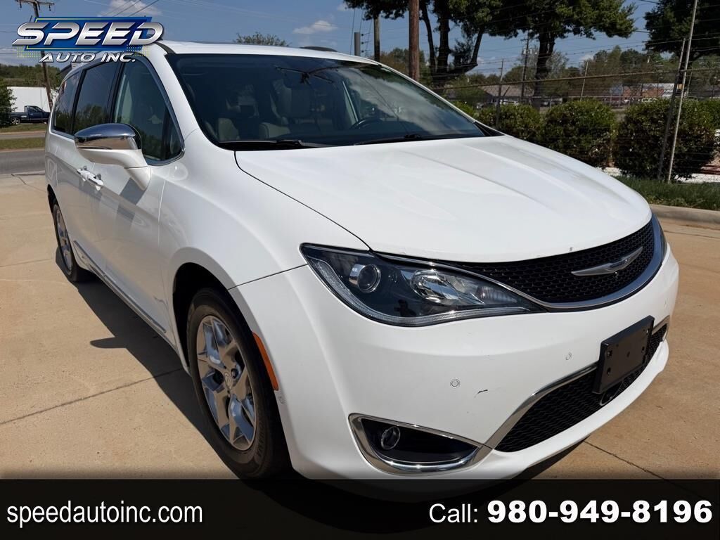 2017 CHRYSLER Pacifica