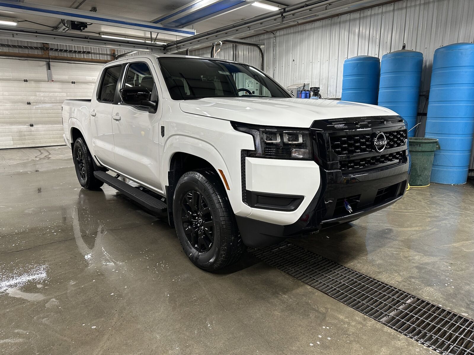2026 NISSAN Frontier