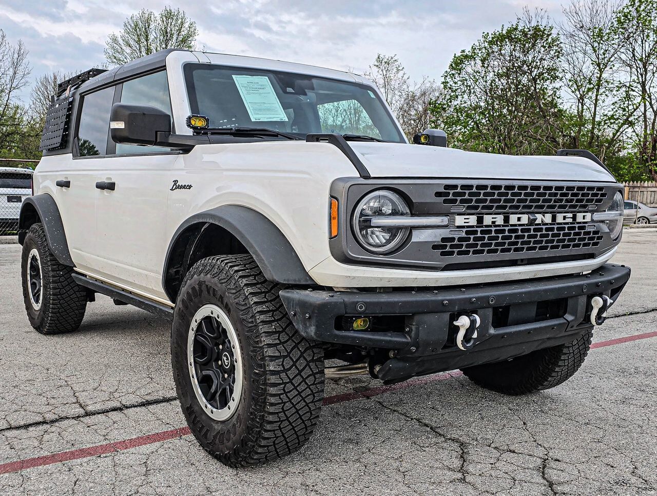 2024 FORD Bronco