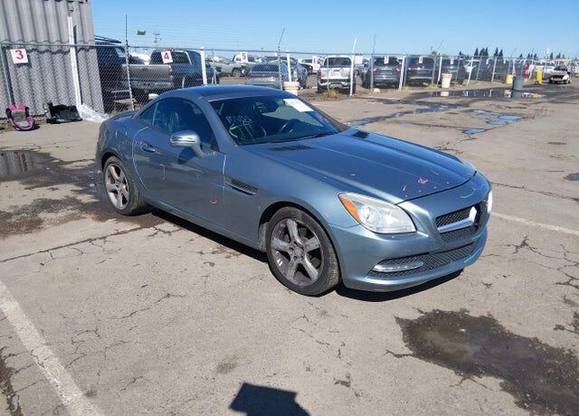 2013 MERCEDES-BENZ SLK-Class