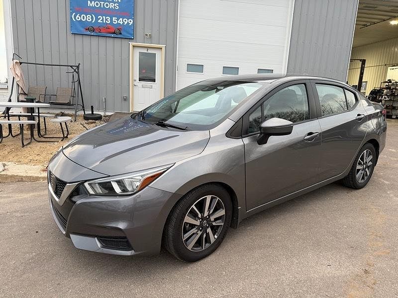 2020 NISSAN Versa