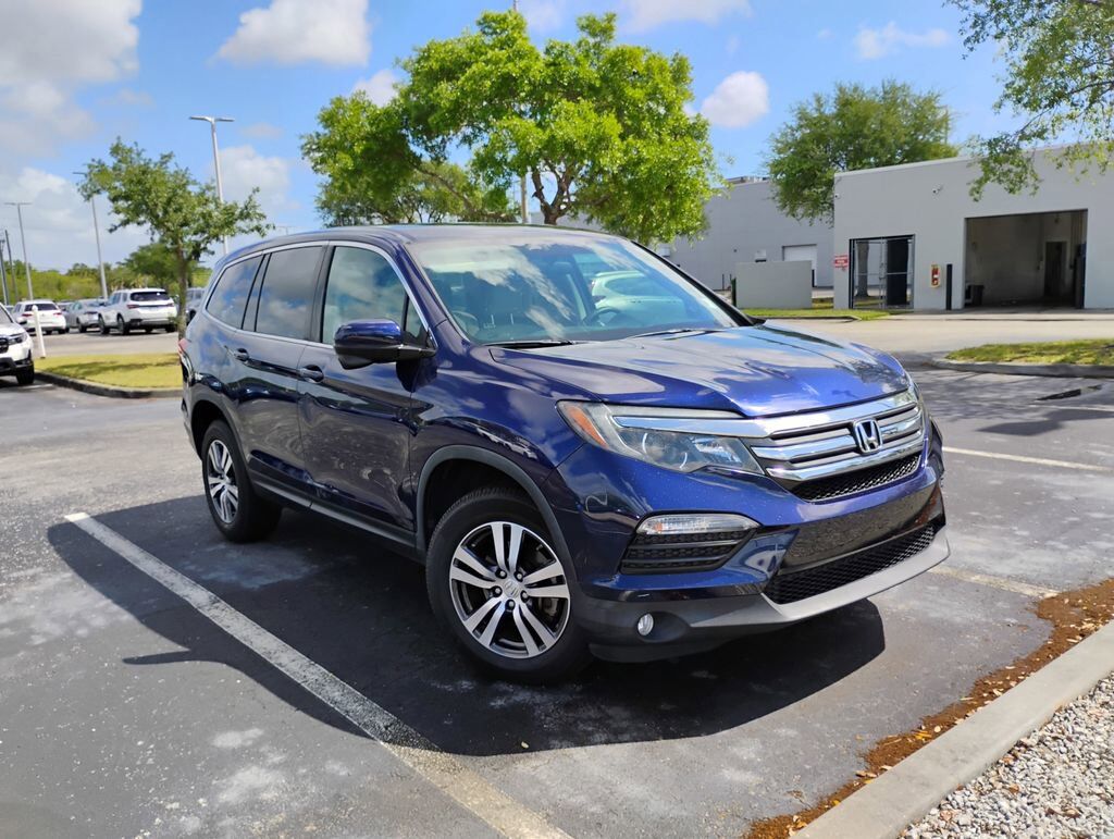 2017 HONDA Pilot