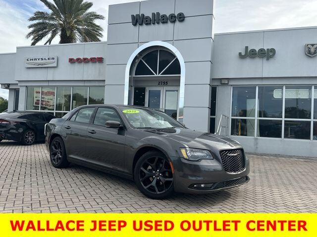 2021 CHRYSLER 300