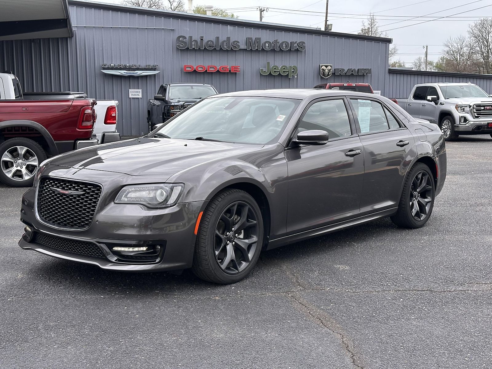 2022 CHRYSLER 300