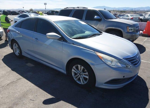 2014 HYUNDAI Sonata