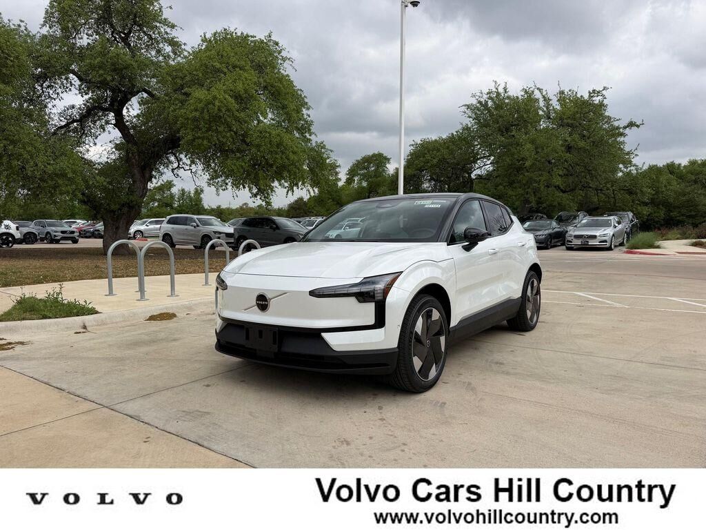 2026 VOLVO EX30