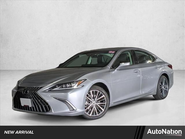 2025 LEXUS ES