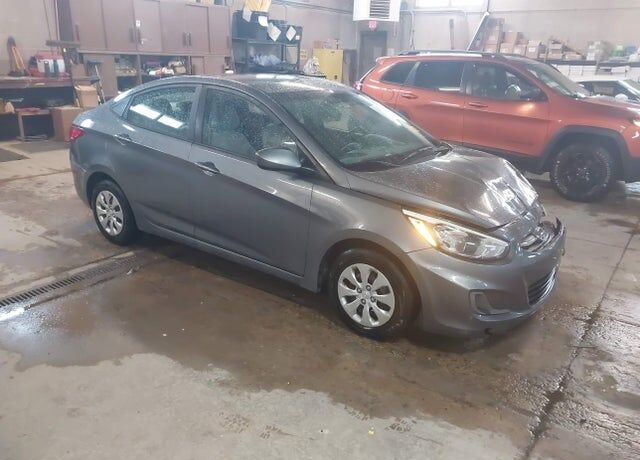 2017 HYUNDAI Accent