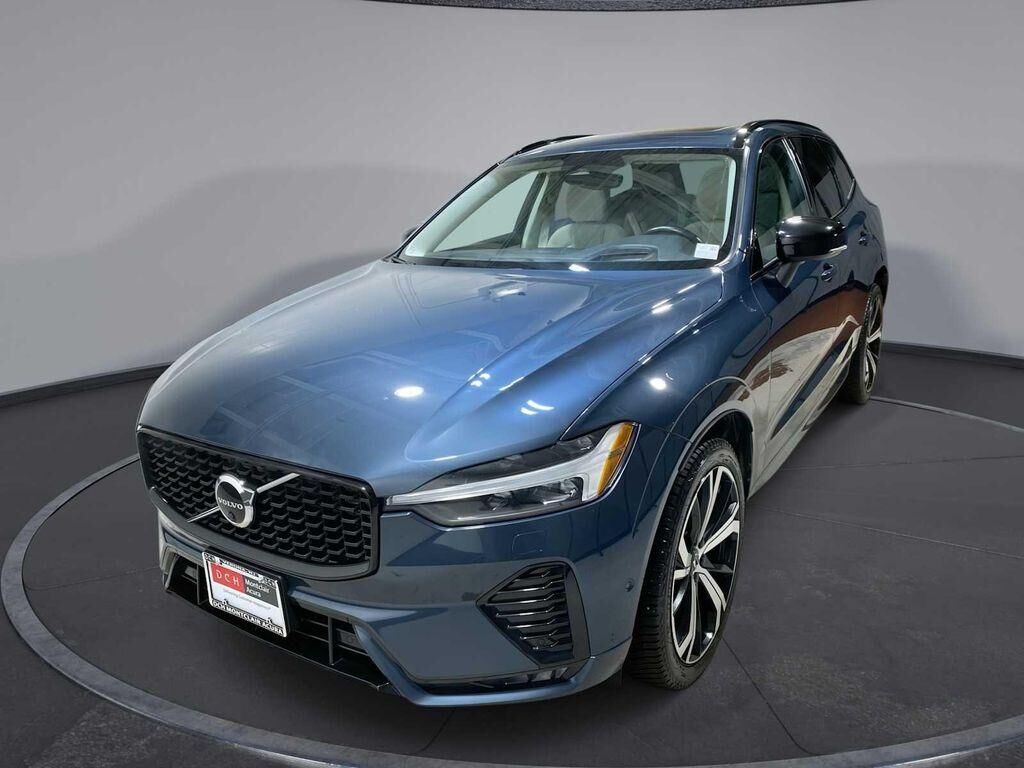 2023 VOLVO XC60
