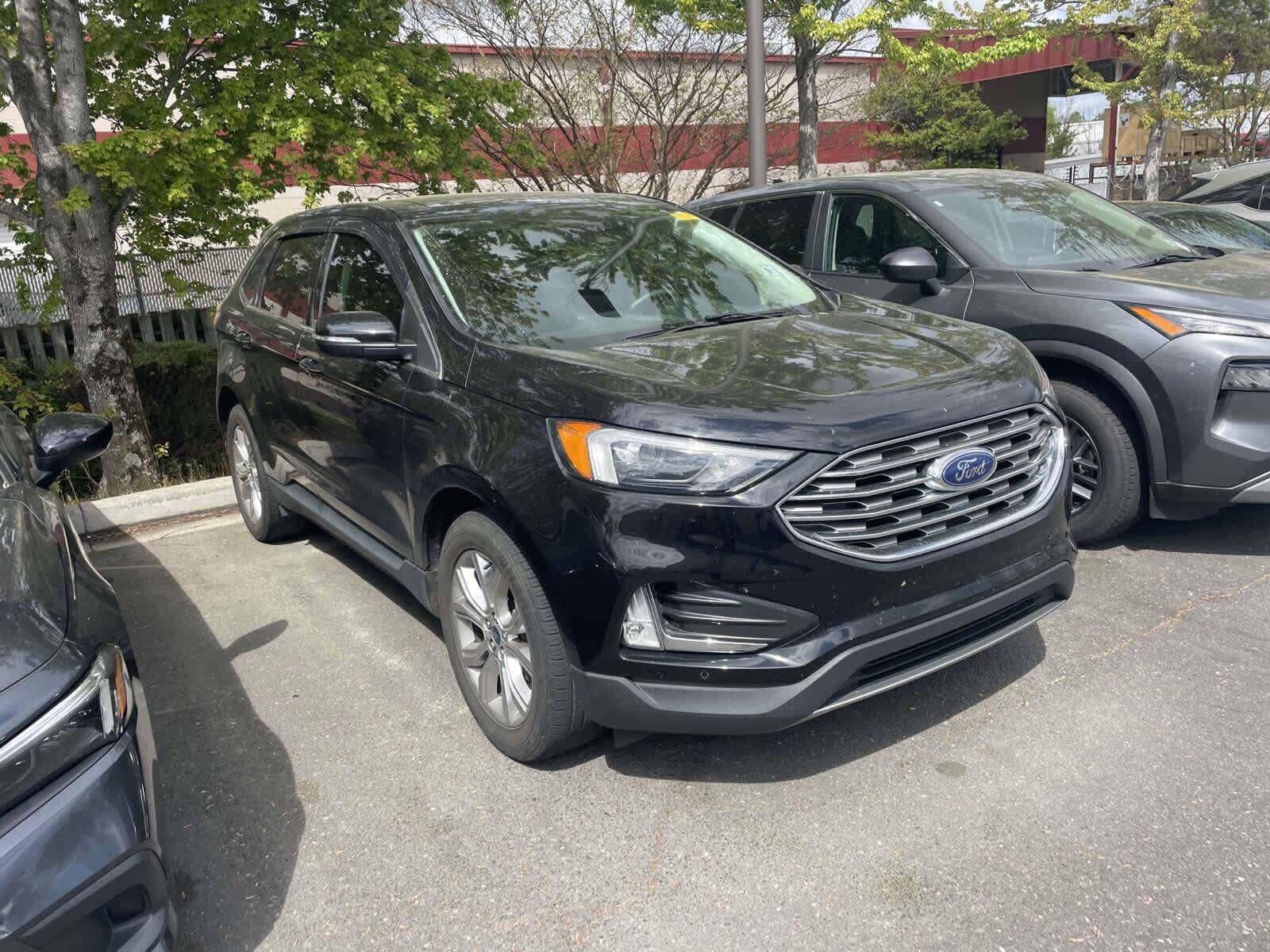 2022 FORD Edge