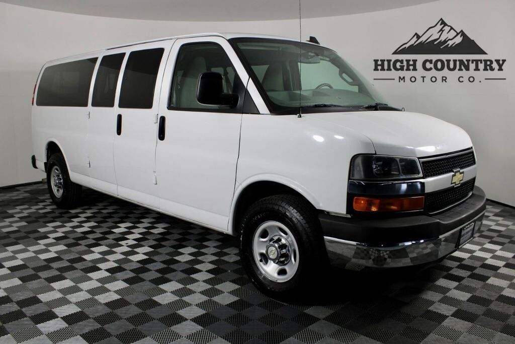 2016 CHEVROLET Express