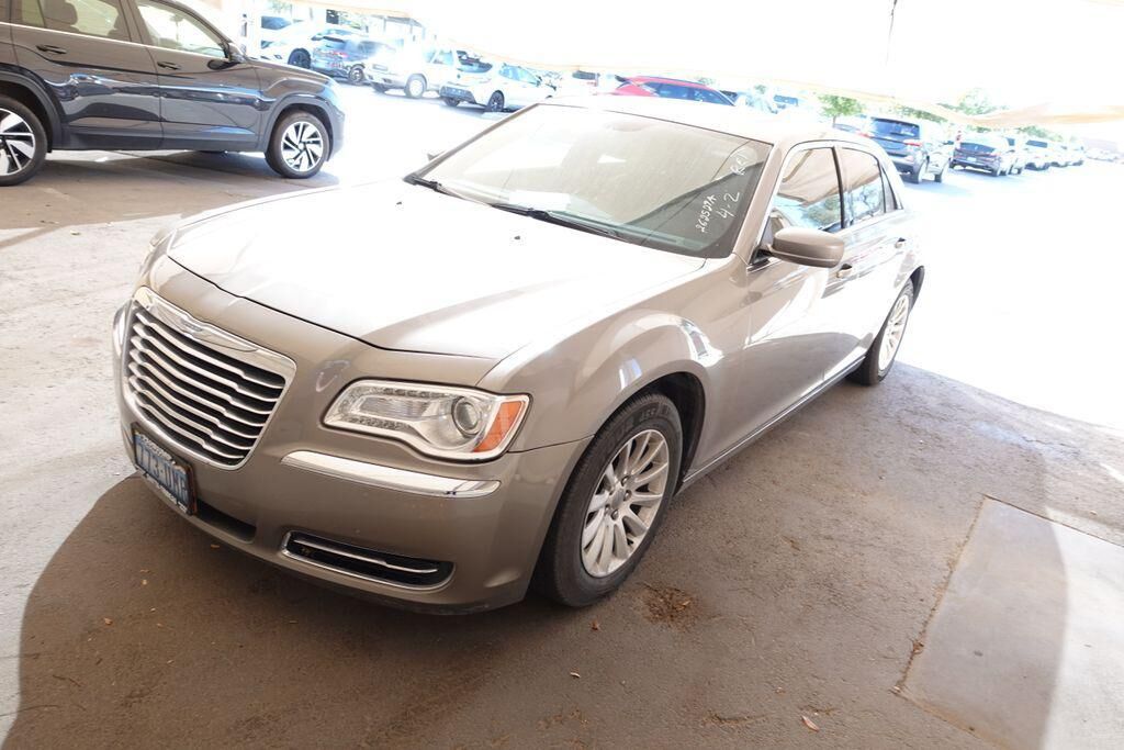 2014 CHRYSLER 300