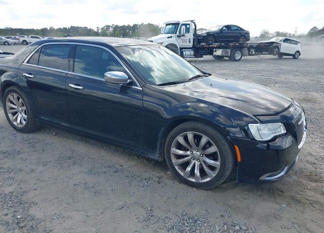 2018 CHRYSLER 300